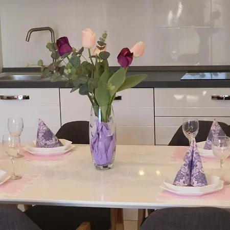 Galija 1 شقة زادار