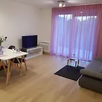Galija 1 아파트