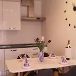 Galija 1 아파트