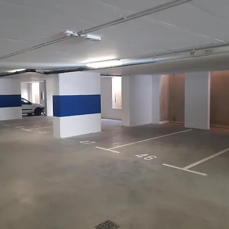 Διαμέρισμα Galija 1 With Free Garage Parking And Balcony