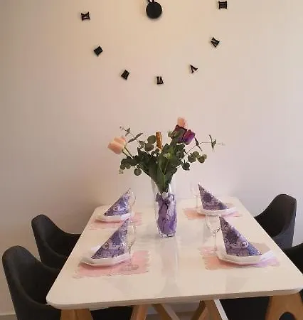 Galija 1 With Free Garage Parking And Balcony * Ζαντάρ