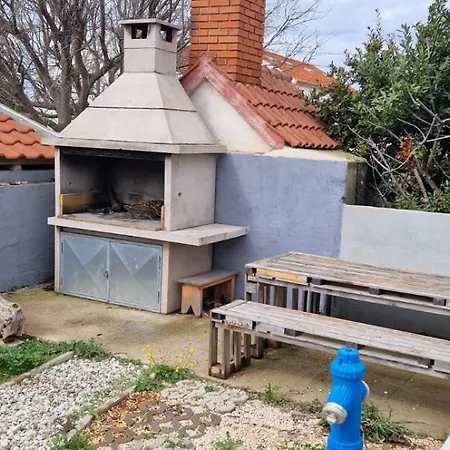 Galija 1 With Free Garage Parking And Balcony Ζαντάρ